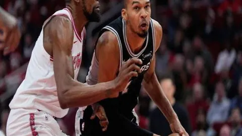 巴雷拉因累积第五张黄牌，将缺席意甲国米客场对帕尔马的下一轮比赛